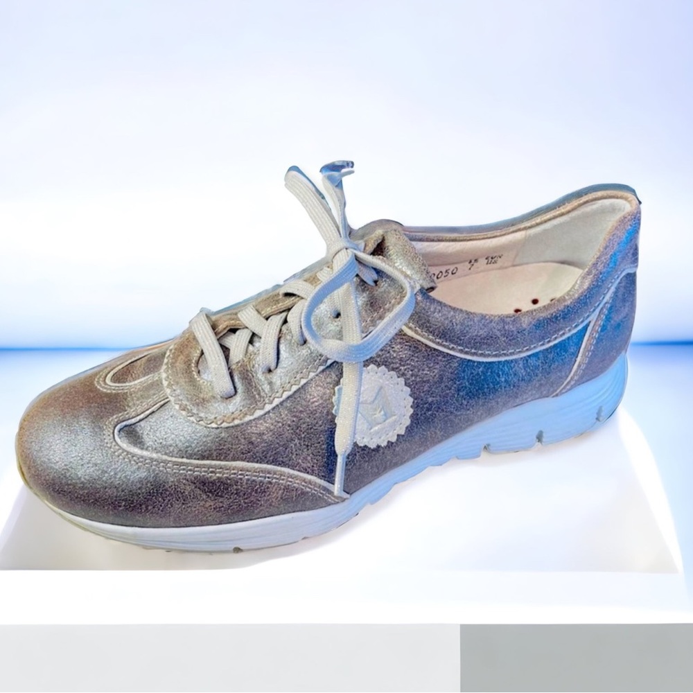 Mephisto Lace Up Yael Grey Women’s Casual Sneaker Shoes Size 7